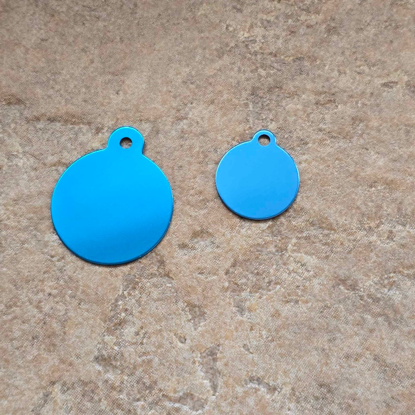 Round Colored Aluminum Tags
